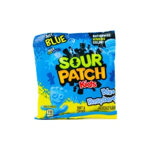 Sour Patch Kids Blue Raspberry Bag 12x102g – Saure Weingummis mit Blaubeergeschmack