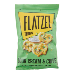 Flatzel Sour Cream & Chive Thin Pretzel 24x85g – Dünne Brezeln mit Sauerrahm und Schnittlauch