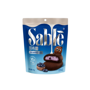 Sable Soft Center Cookies Blueberry Yogurt 24x50g – weiche Cookies mit fruchtigem Blaubeer- und cremigem Joghurtgeschmack im 24er-Karton.